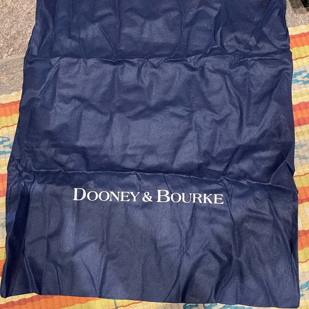 Dooney & Bourke bag